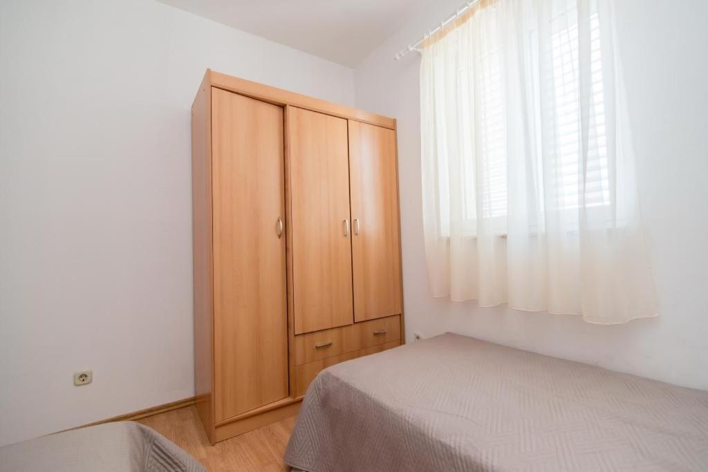 Apartments Batinic Supetar Exterior foto